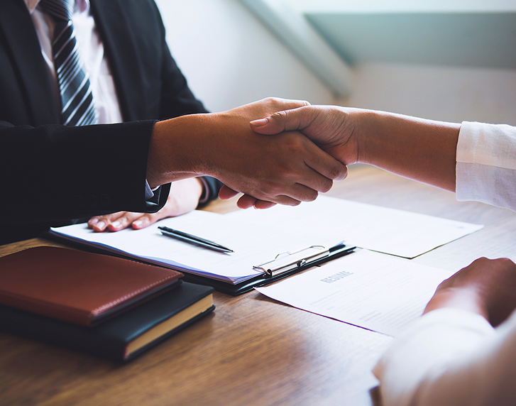 Юяо Хунли Оптоэлектроника Ко., Лтд.